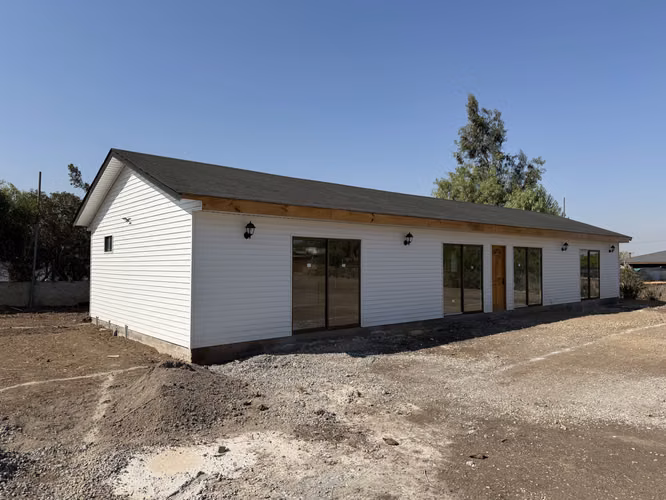 CASA EN CONDOMINIO RECIÉN CONSTRUIDA