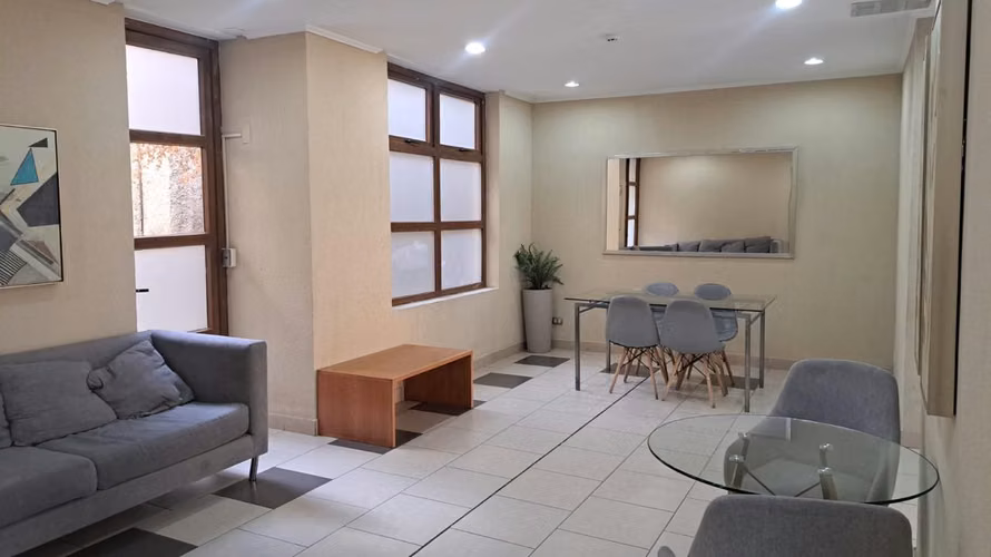Moderno Departamento en Santiago Centro | 1D + 1B | Piscina y Gimnasio