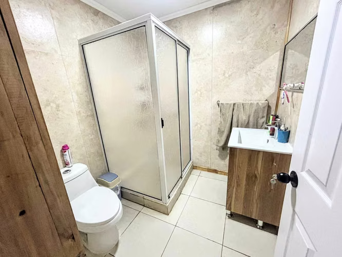 Cómoda casa en terreno de 1.250 m2 5D/2B (175051)