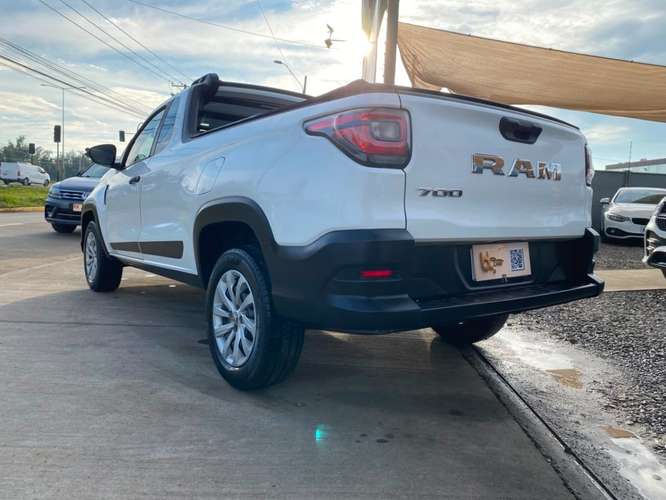 RAM 700 SLT CS 1.4 2022