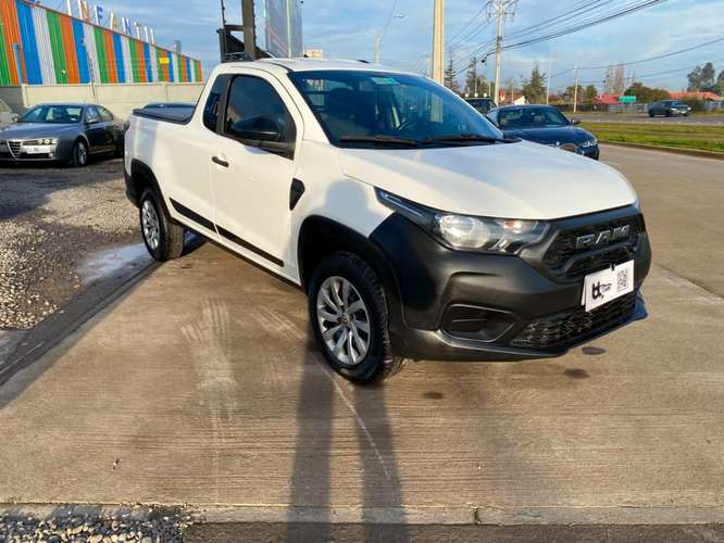 RAM 700 SLT CS 1.4 2022