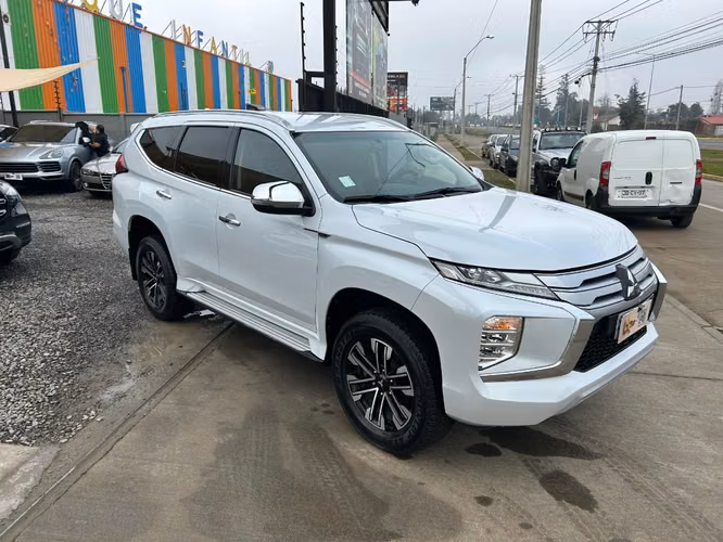 MITSUBISHI MONTERO SPORT 2.4 2023