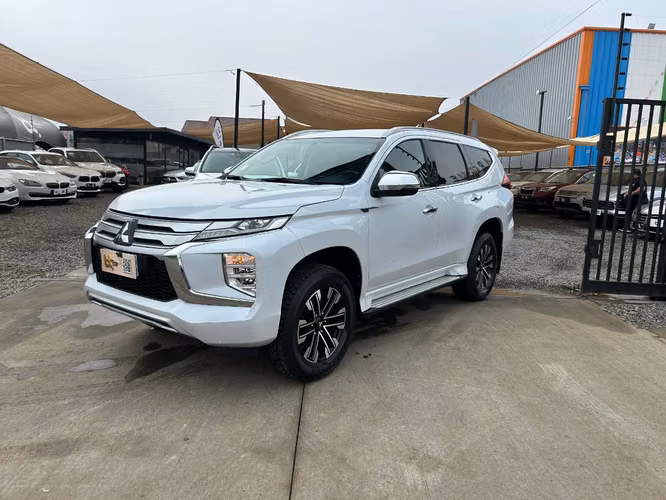 MITSUBISHI MONTERO SPORT 2.4 2023