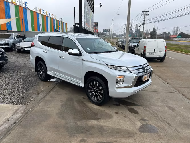 MITSUBISHI MONTERO SPORT 2.4 2023