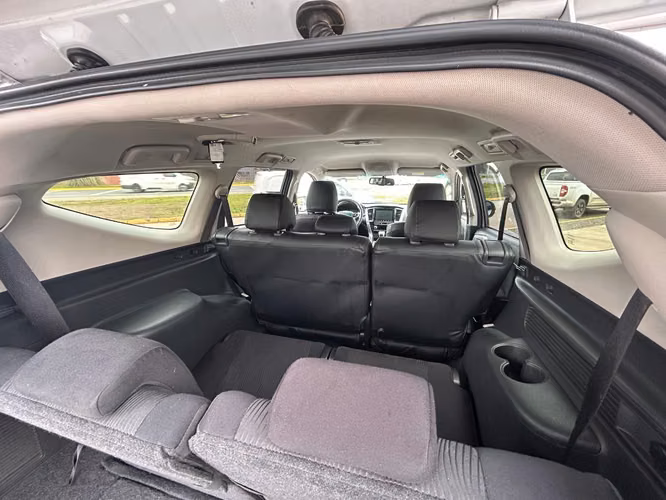 MITSUBISHI MONTERO SPORT 2.4 2023