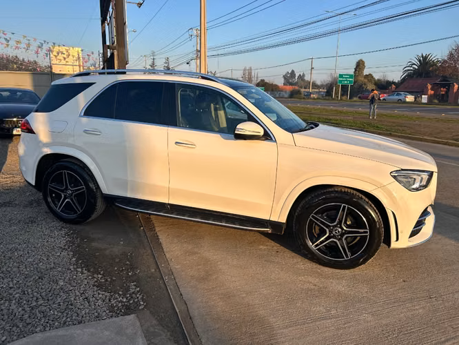 MERCEDES-BENZ GLE 400D 4MATIC 4X4 2.9 AUT 2023