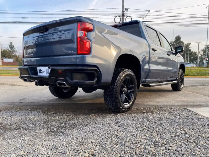 CHEVROLET SILVERADO LT  4X4 CC 5.3 AUT 2025