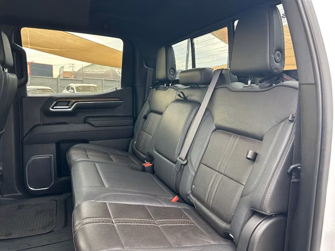 CHEVROLET SILVERADO HIGH COUNTRY 3.0 2023