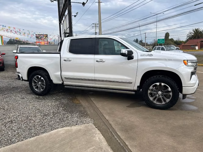 CHEVROLET SILVERADO HIGH COUNTRY 3.0 2023
