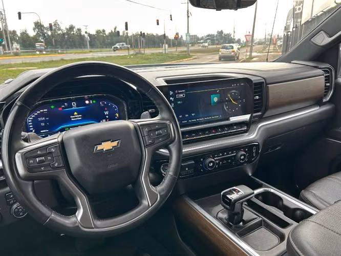 CHEVROLET SILVERADO HIGH COUNTRY 3.0 2023