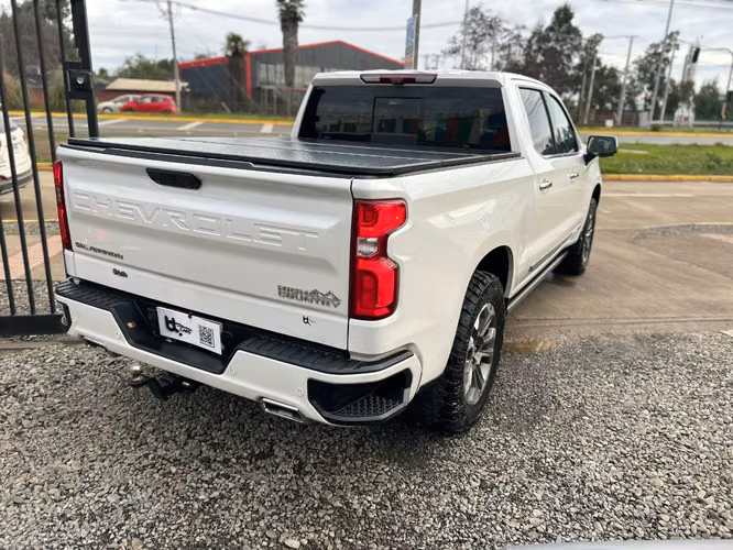 CHEVROLET SILVERADO HIGH COUNTRY 3.0 2023