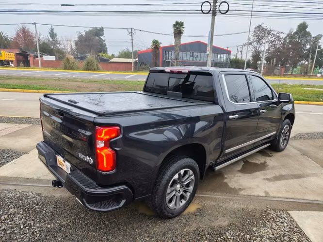 CHEVROLET SILVERADO HIGH COUNTRY 3.0 AUT 4X4 2024
