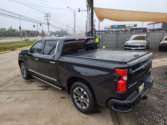 CHEVROLET SILVERADO HIGH COUNTRY 3.0 AUT 4X4 2024