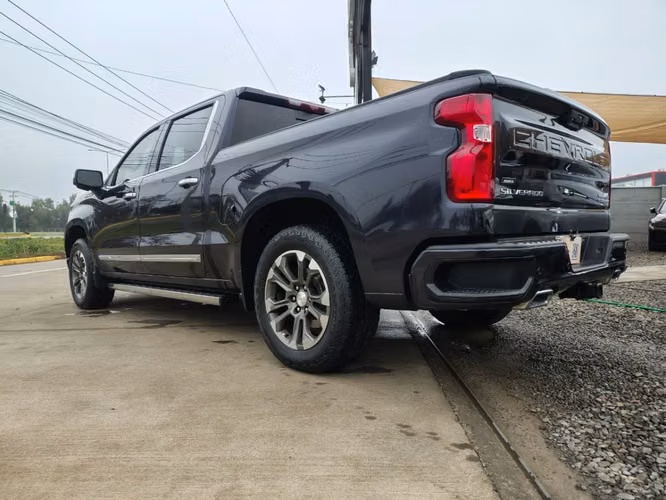 CHEVROLET SILVERADO HIGH COUNTRY 3.0 AUT 4X4 2024