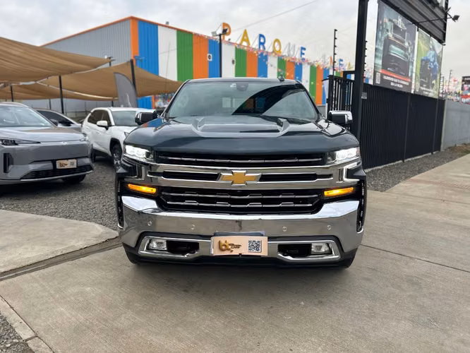 CHEVROLET SILVERADO LTZ 5.3 2020