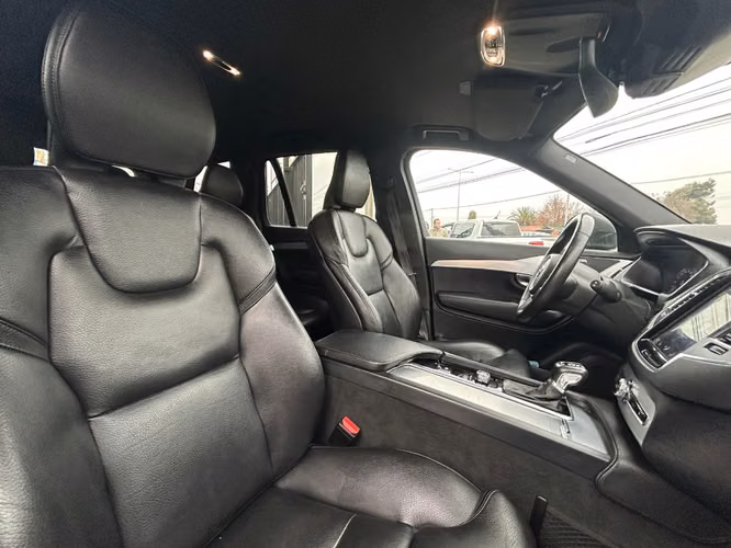 VOLVO XC90  T5 2.0 AUT 2019
