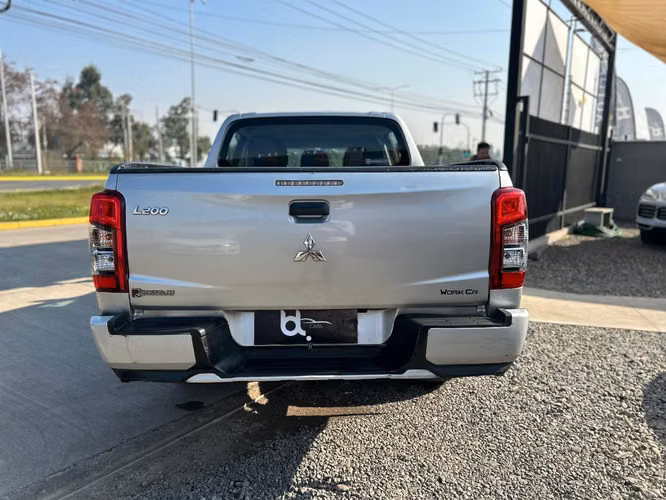 MITSUBISHI L200 WORK 2.2 2024