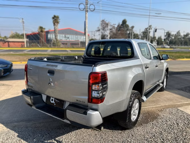 MITSUBISHI L200 WORK 2.2 2024