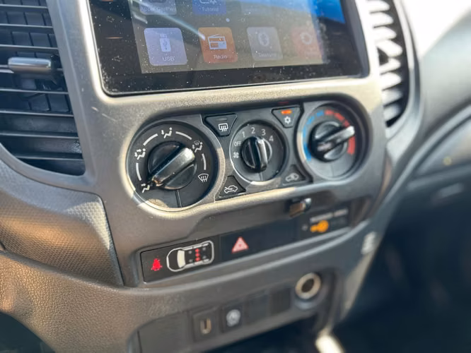 MITSUBISHI L200 WORK 2.2 2024