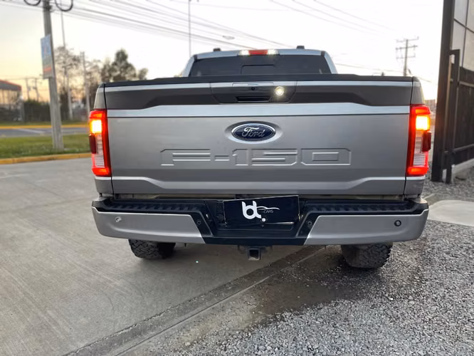 FORD F-150  LARIAT SPORT 4X4 5.0L 2022