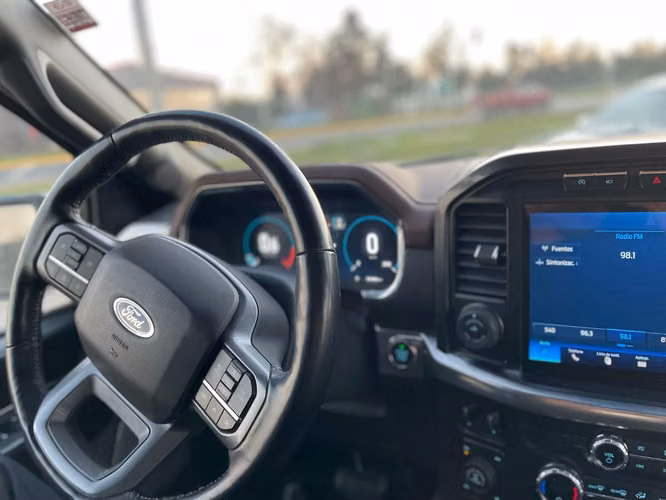 FORD F-150  LARIAT SPORT 4X4 5.0L 2022
