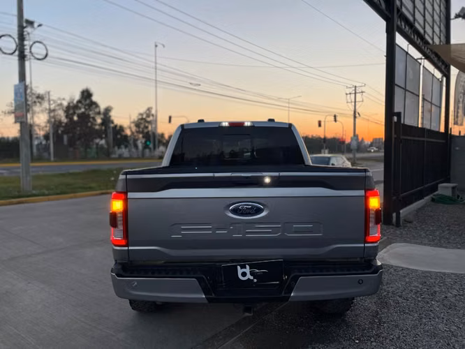 FORD F-150  LARIAT SPORT 4X4 5.0L 2022