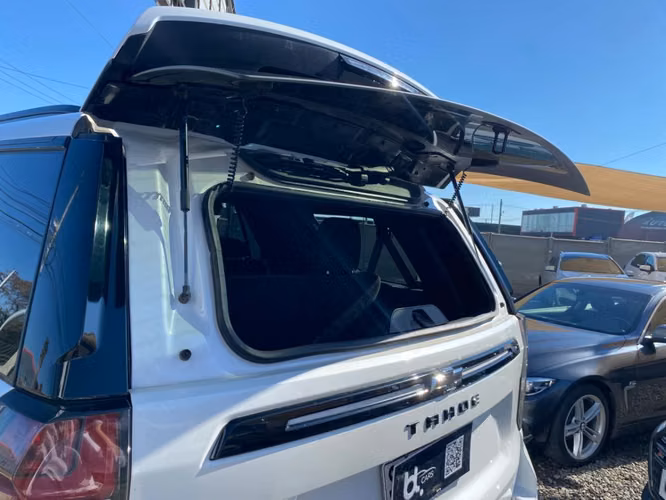 CHEVROLET TAHOE 4X4 5.3 2023