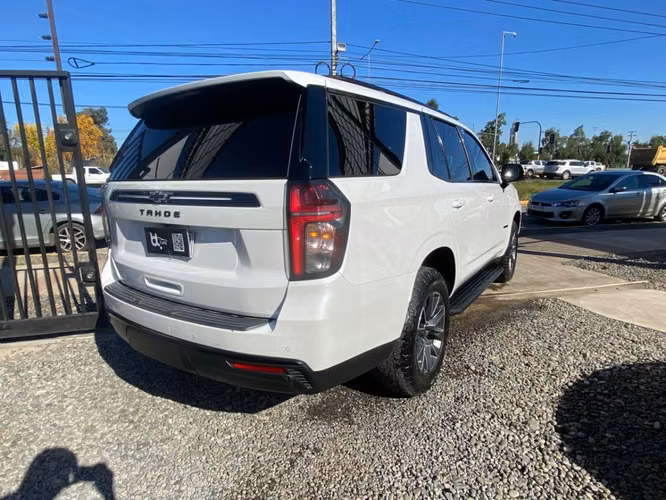 CHEVROLET TAHOE 4X4 5.3 2023