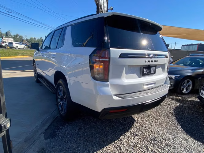 CHEVROLET TAHOE 4X4 5.3 2023
