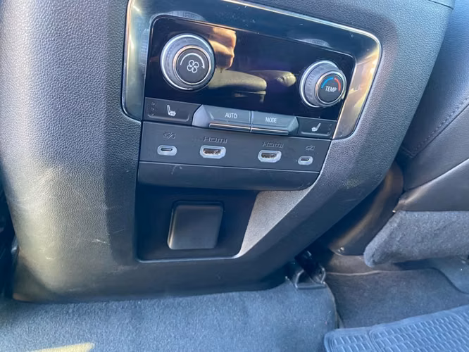 CHEVROLET TAHOE 4X4 5.3 2023