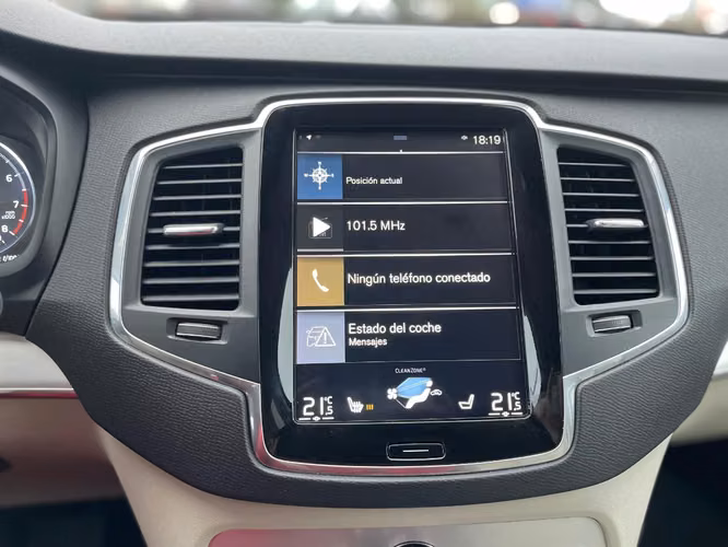 VOLVO XC90 T5 2.0 AUT 2019