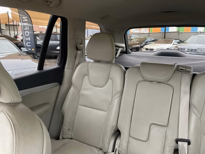 VOLVO XC90 T5 2.0 AUT 2019