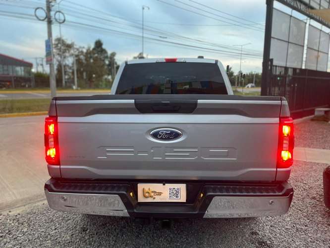 FORD F-150 XLT 3.3  2023