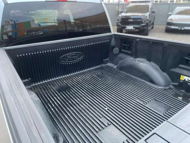 FORD F-150 XLT 3.3  2023