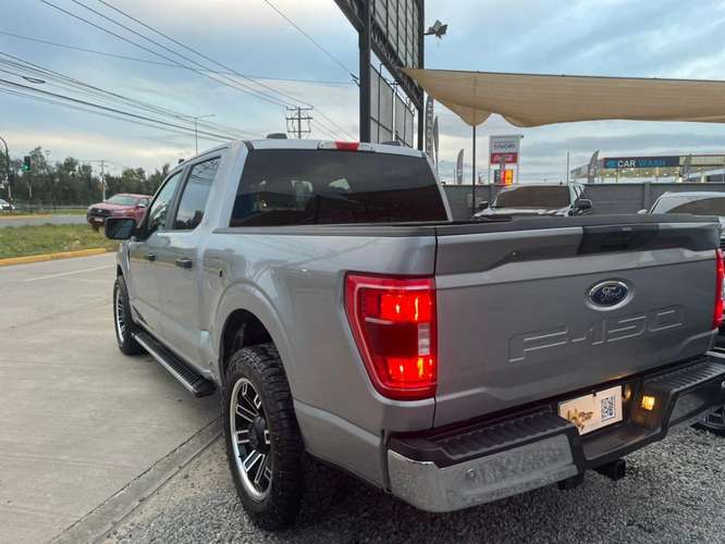 FORD F-150 XLT 3.3  2023