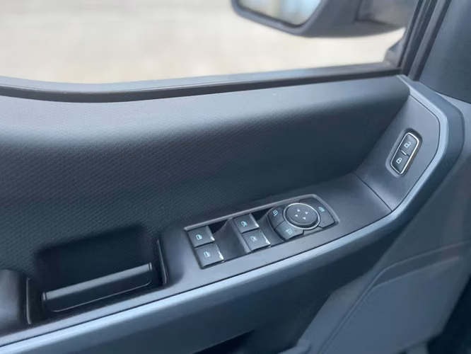 FORD F-150 XLT 3.3  2023