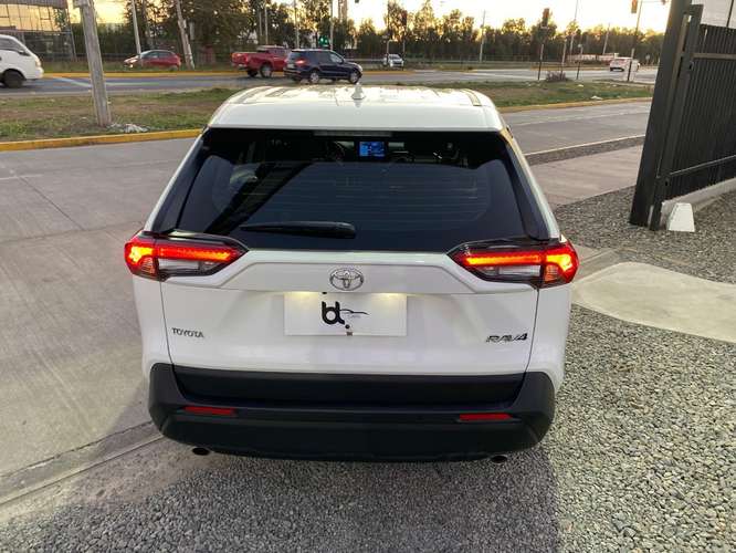 TOYOTA RAV 4  LE 2.0 4X2 CVT 2025 - Imagen 7