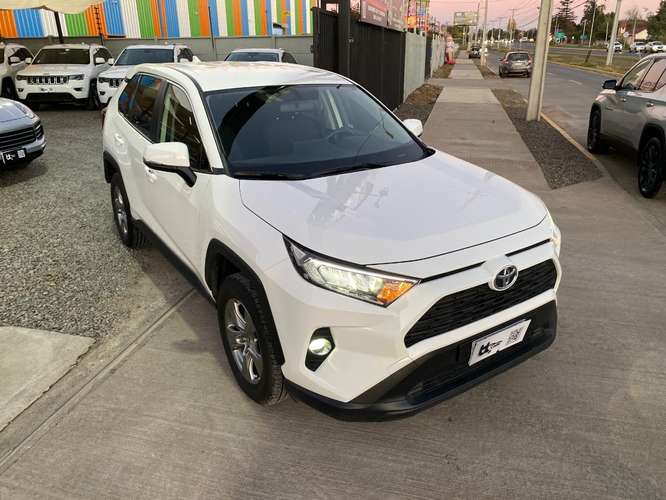 TOYOTA RAV 4  LE 2.0 4X2 CVT 2025 - Imagen 9