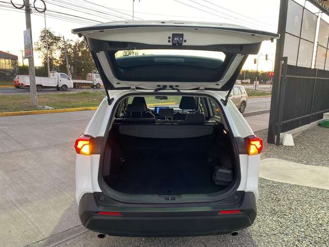 TOYOTA RAV 4  LE 2.0 4X2 CVT 2025 - Imagen 11