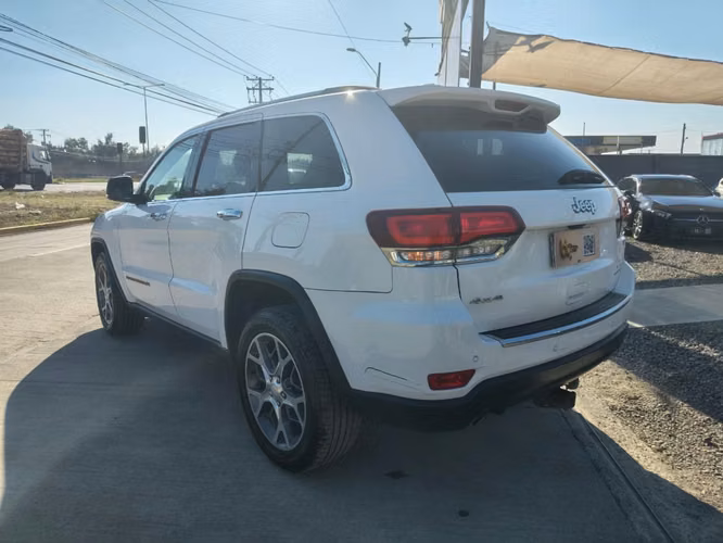JEEP GRAND CHEROKEE LIMITED 3.6 AUT 4X4 2021