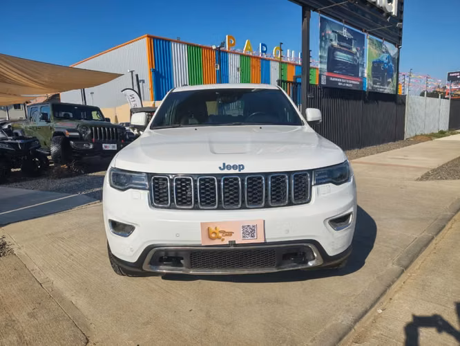 JEEP GRAND CHEROKEE LIMITED 3.6 AUT 4X4 2021