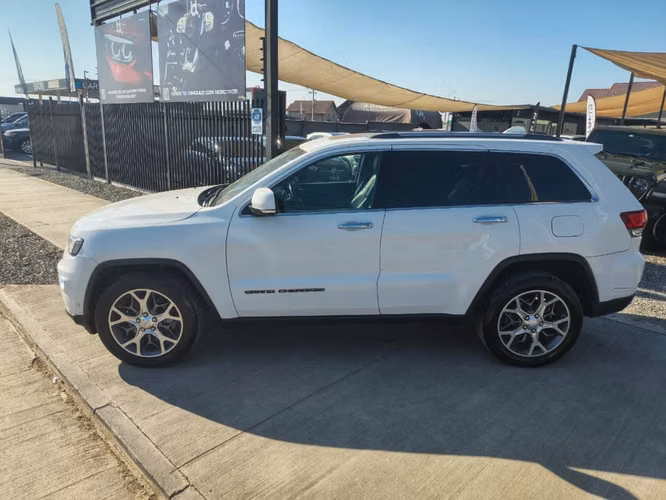 JEEP GRAND CHEROKEE LIMITED 3.6 AUT 4X4 2021