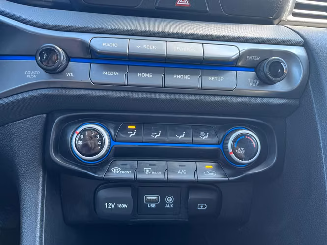 HYUNDAI VELOSTER JS 2.0 2020