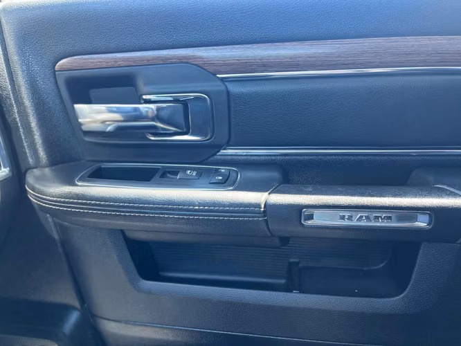 RAM 1500 LARAMIE 2018