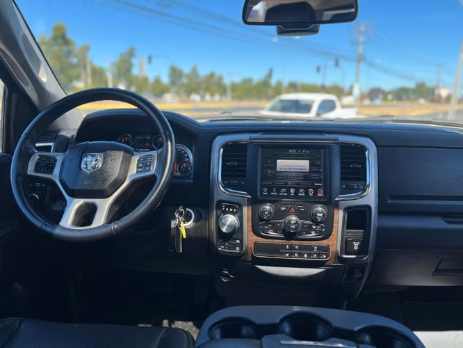 RAM 1500 LARAMIE 2018