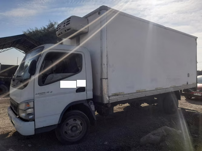 Mitsubishi Canter 7.5 año 2015