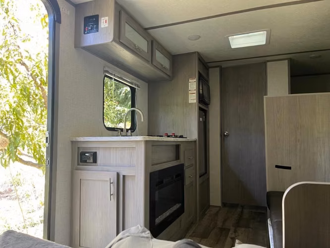 Casa rodante Brand New 2024 Travel Tráiler Marca Coleman