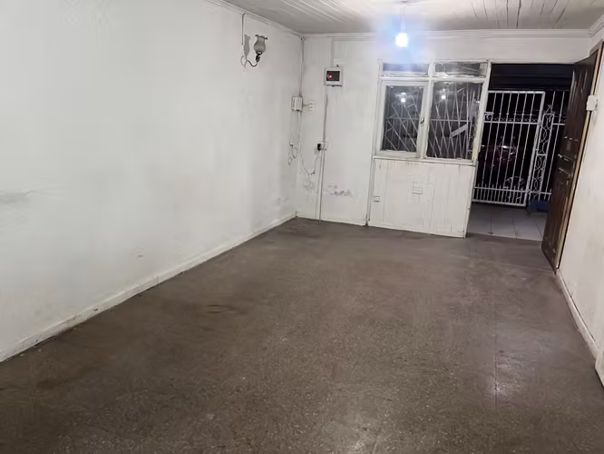 Arriendo casa 3 dormitorio en San Ramón Stgo
