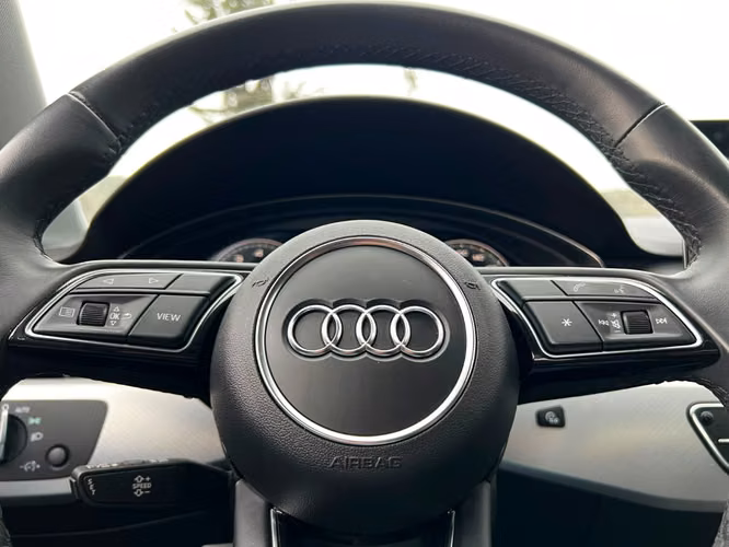AUDI A4 40 TFSI 2.0T S LINE  2022