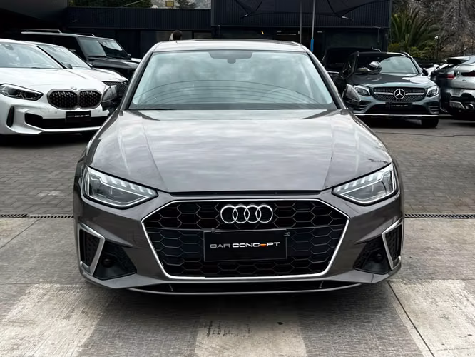 AUDI A4 40 TFSI 2.0T S LINE  2022 - Imagen 2
